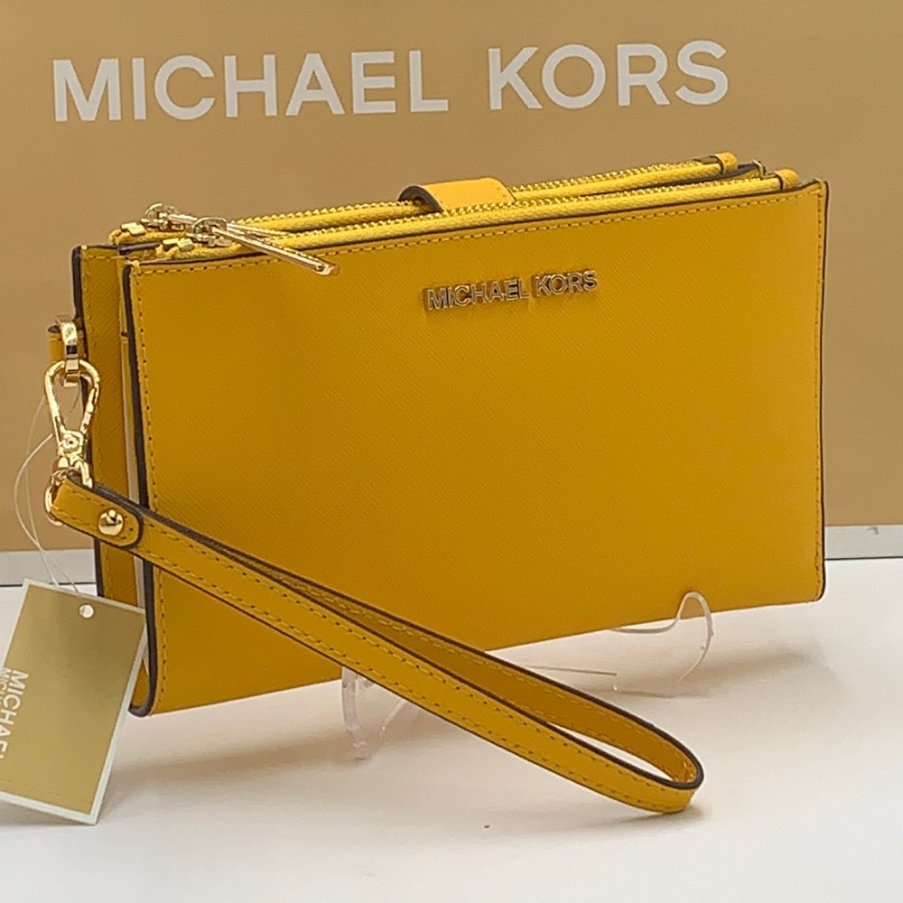 MICHAEL KORS LARGE DOUBLE ZIP WRISTLET WALLET JASMINE YELLOW COLOR